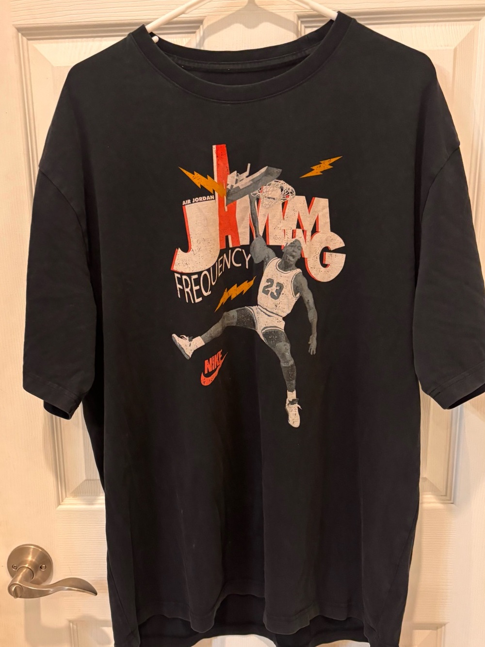 Nike Jordan Black Graphic 'Jammin Frequency' Short Sleeve Tee